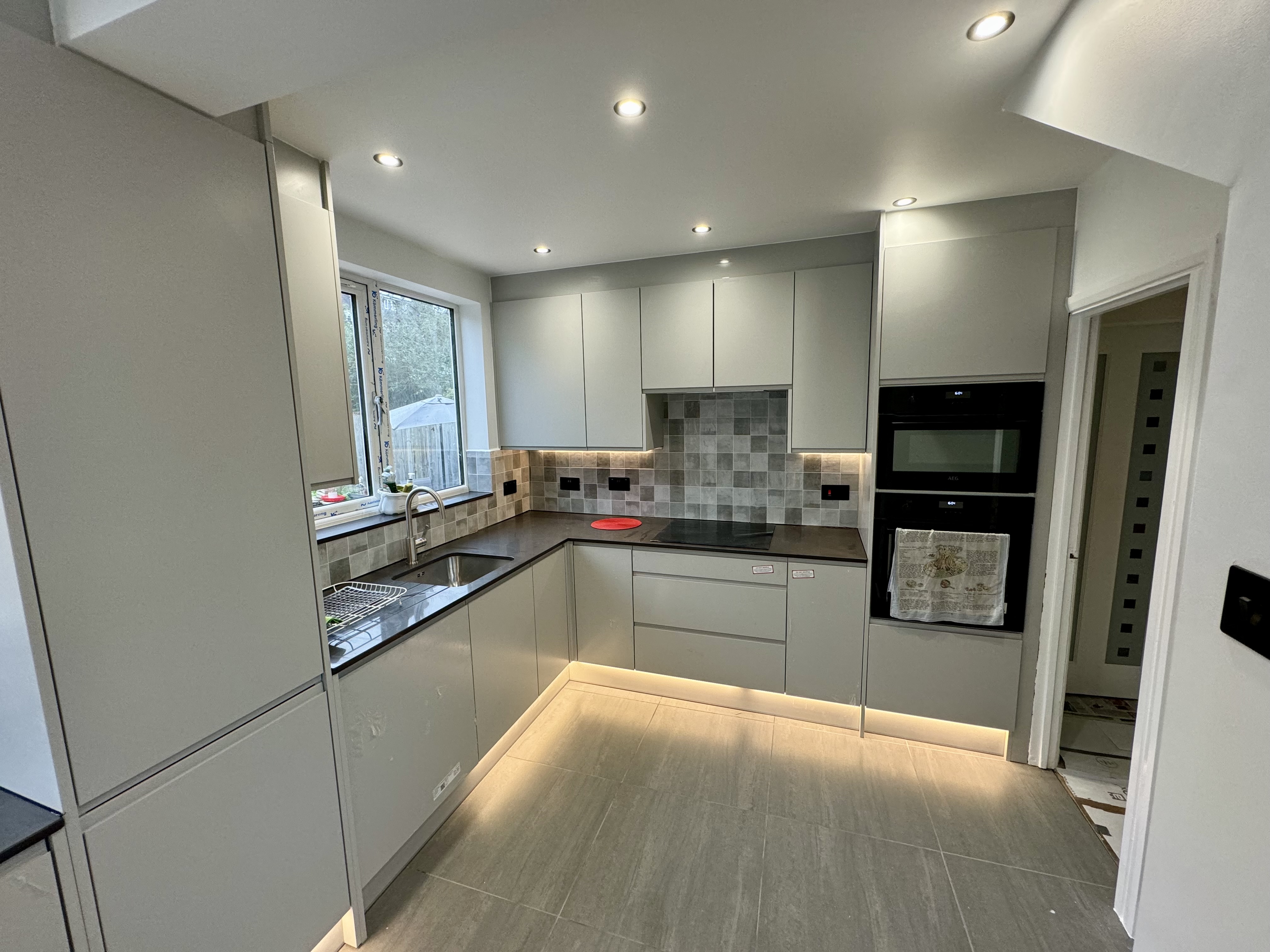 Kitchen refurbishment project by Hausworks